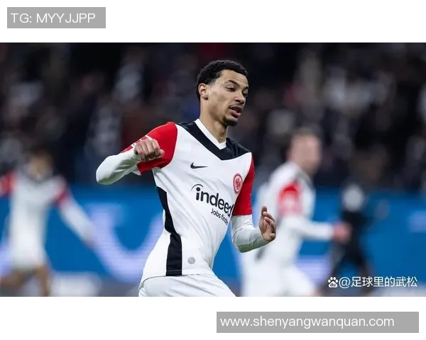 曼联关注法甲新星埃基蒂克22球12助引发转会热潮